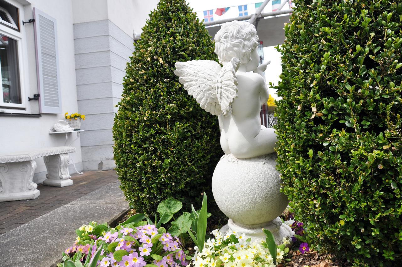 Villa Waldperlach By Blattl มิวนิก ภายนอก รูปภาพ