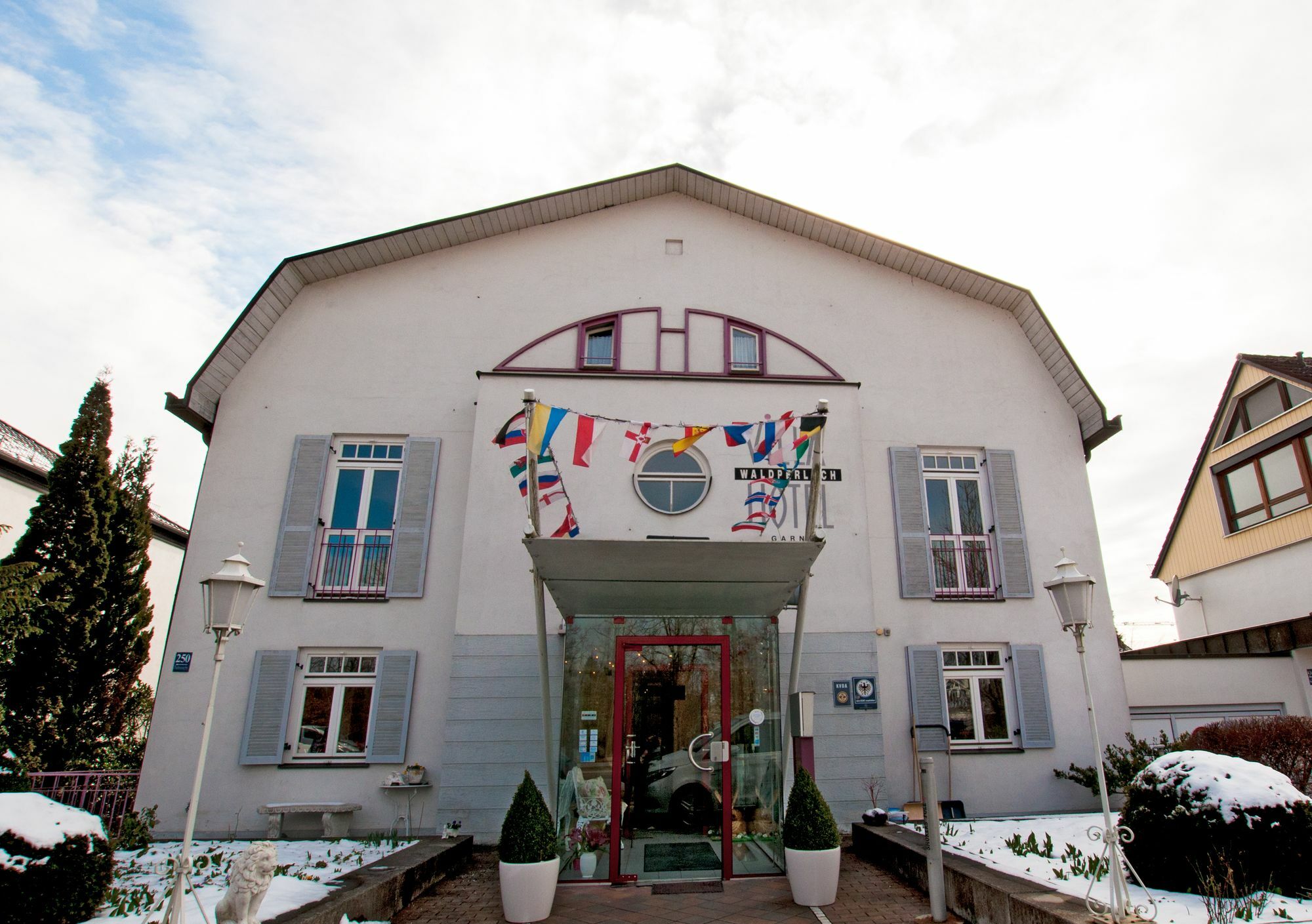 Villa Waldperlach By Blattl มิวนิก ภายนอก รูปภาพ